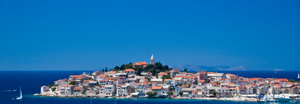 Pittoreske dorpjes voor de kust van Kroatié