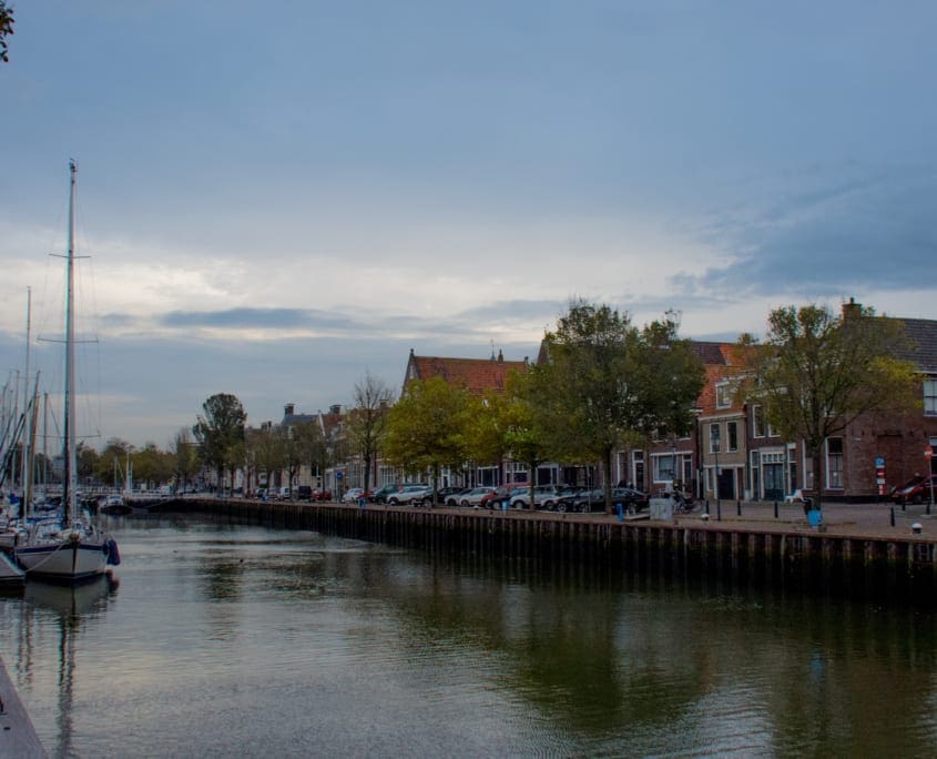 Harlingen, de grootste haven van Friesland.