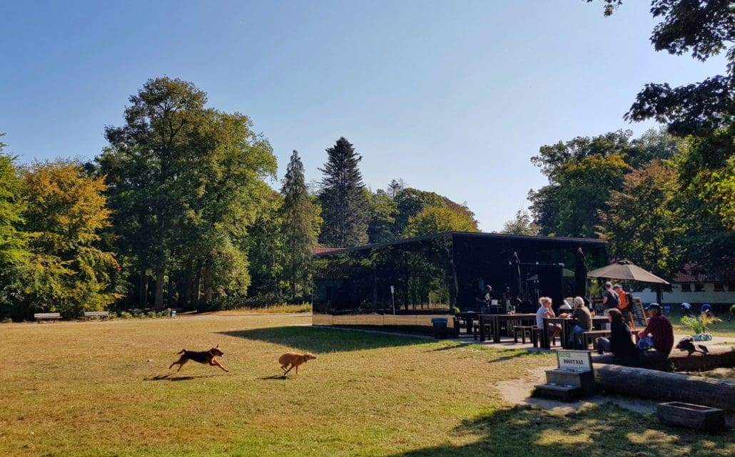 Wandelen rondom Tilburg: Grotto in de Oude Warande