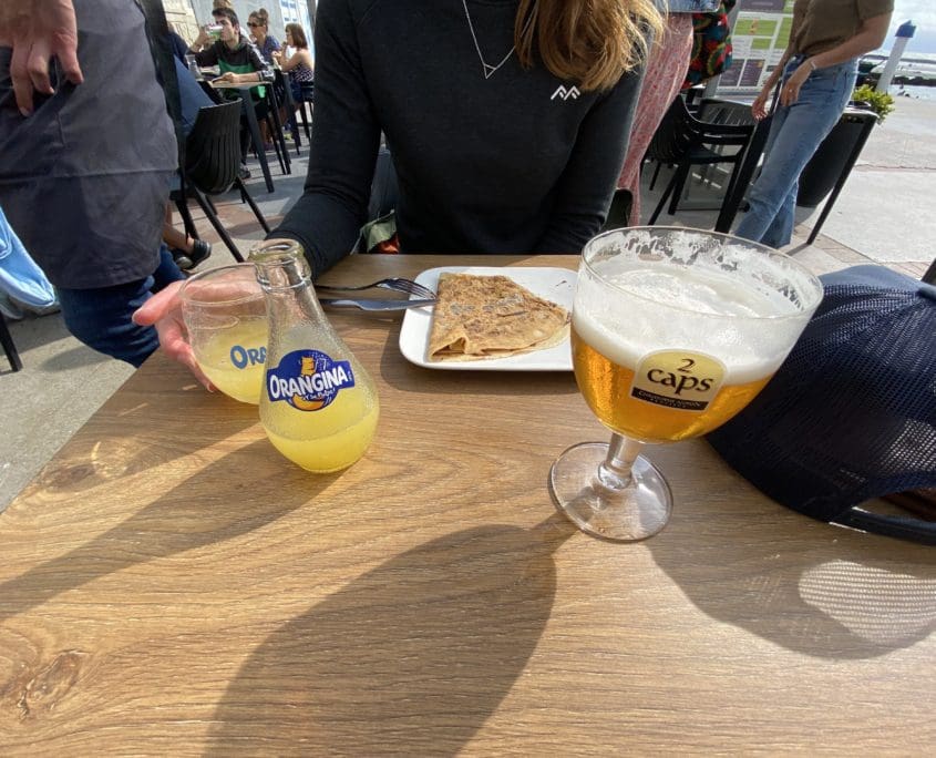 Orangina, crêpes en een 2 Caps. Belangrijke tips voor je vakantie aan de Opaalkust.