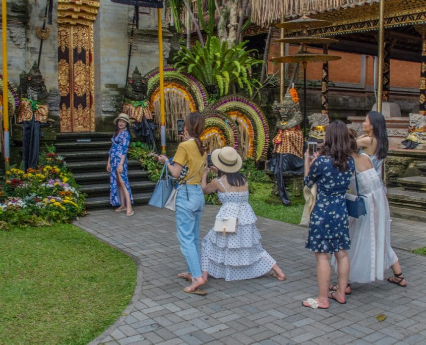 Je culturele schatten uitventen voor een fotomomentje.