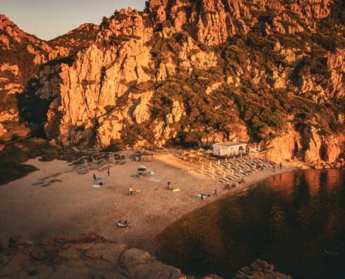 En het Spiaggia di Cala li Cossi zelf. Hét mooiste strand van Sardinië