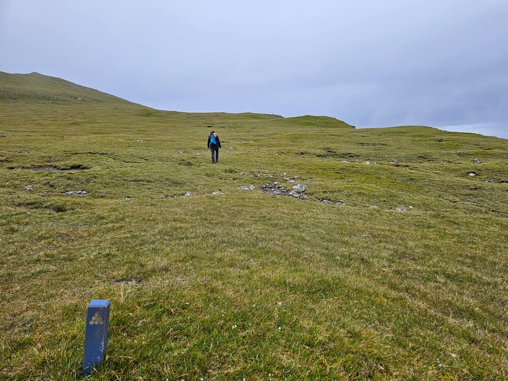 Blauwe paaltjes volgen op Skúvoy